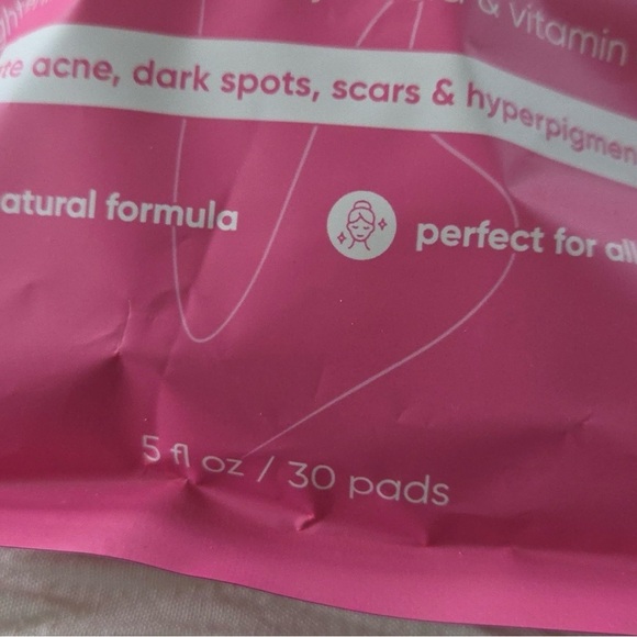 Eveloria Skincare Brightening Pads 30CT Exp. 12/27 Turmeric, Kojic Acid, Vit C - Picture 3 of 4